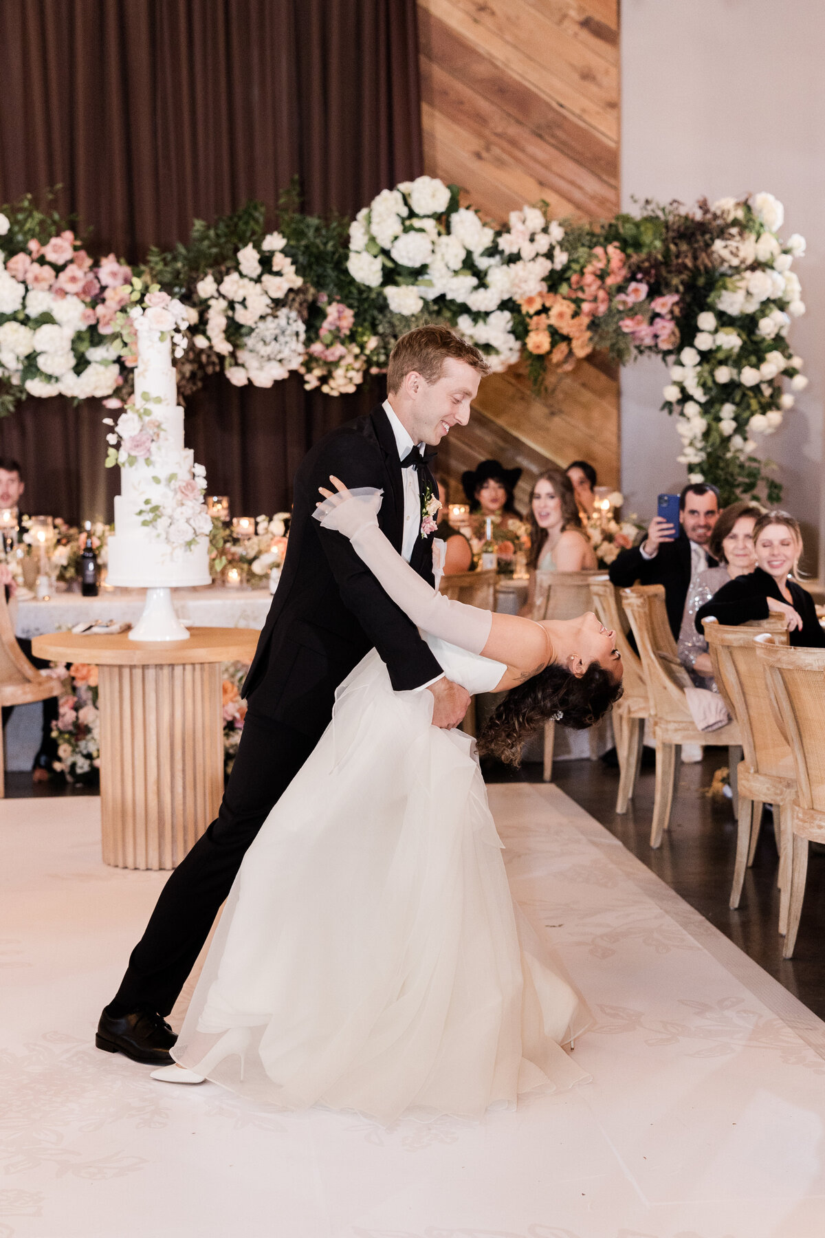 the-cannons-photography-cleveland-wedding-photographers-232