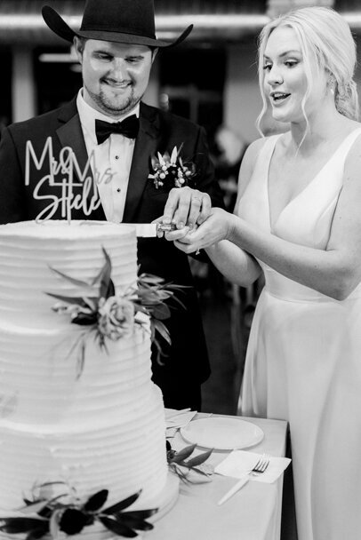 love_tree_studios_-capital_bluffs_wedding_0069 copyc