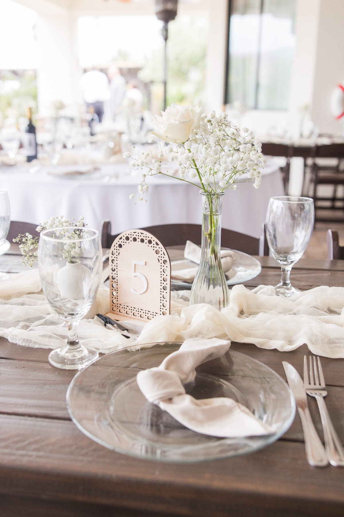 The Estate at Via Las Palmas Palm Springs Light and airy spring wedding southern california wedding venue luxury photography-121