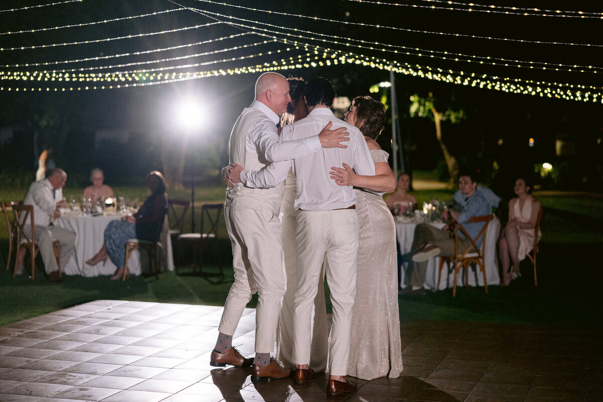 SydniePetersWedding_0165