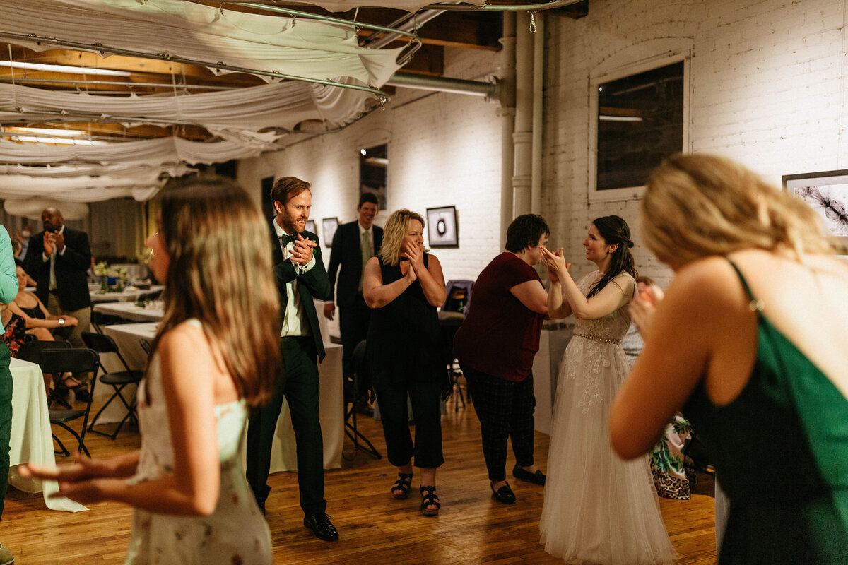 groom-dancing-on-dance-floor