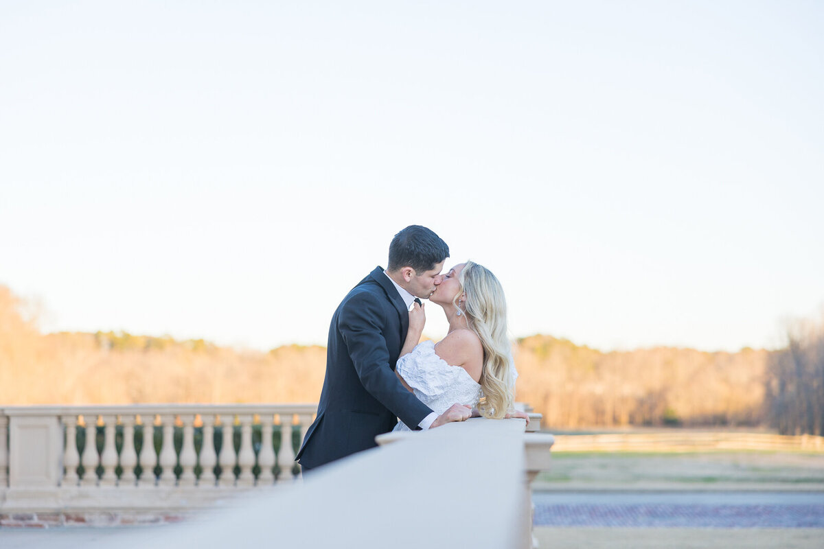 TheOxbowEstateWeddingPortraitsNorthCarolina-6188