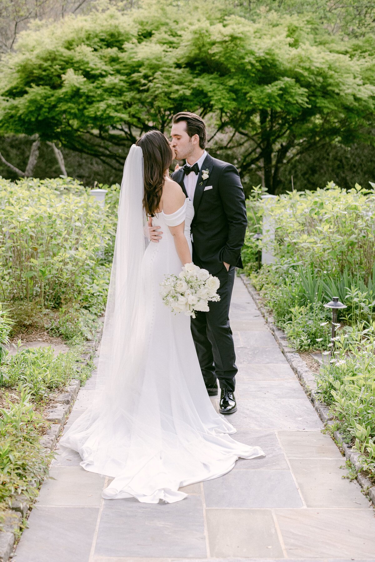 Almond Leaf Studios-0505
