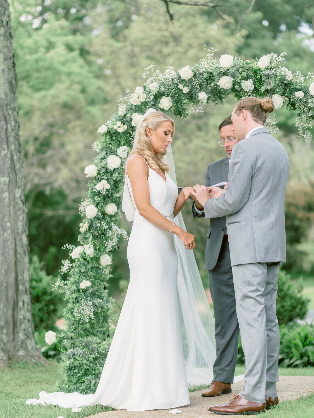 K+J_Hunt Valley Country Club_Luxury_Wedding_Photo_Clear Sky Images-66