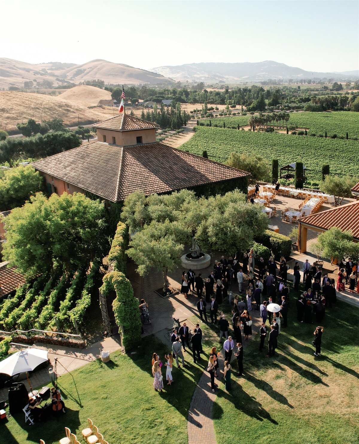 viansa-wedding-sonoma-emma-taylor-ashley-carlascio-photography-1025