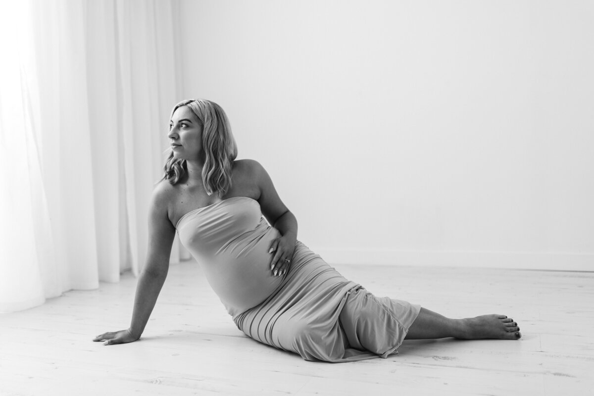 maternity studio photography farnborough