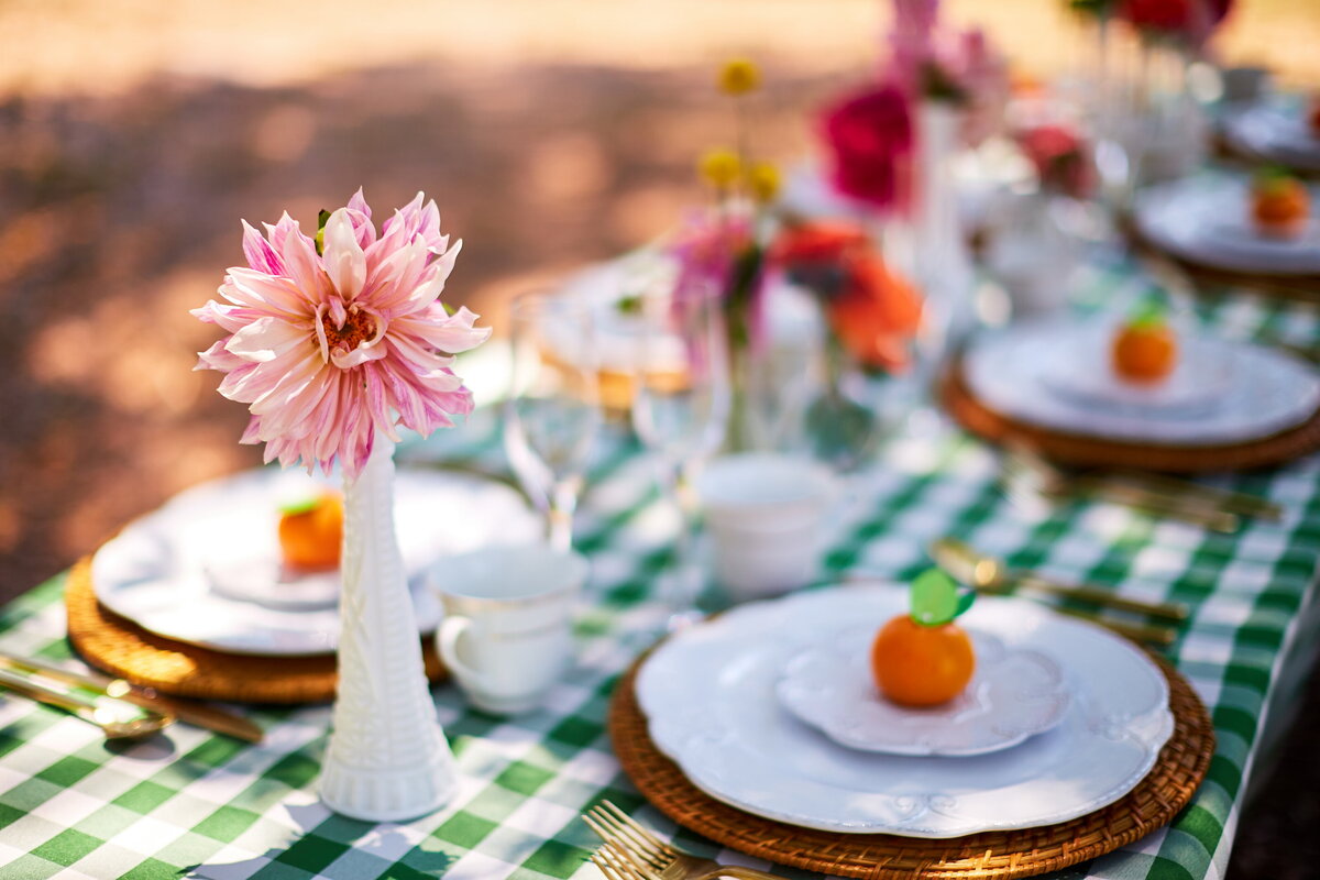 colorful-gingham-flower-reception-table