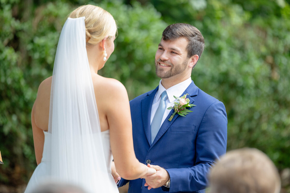 Lindsey-Chris-Wedding-SNEAKPEEK-60