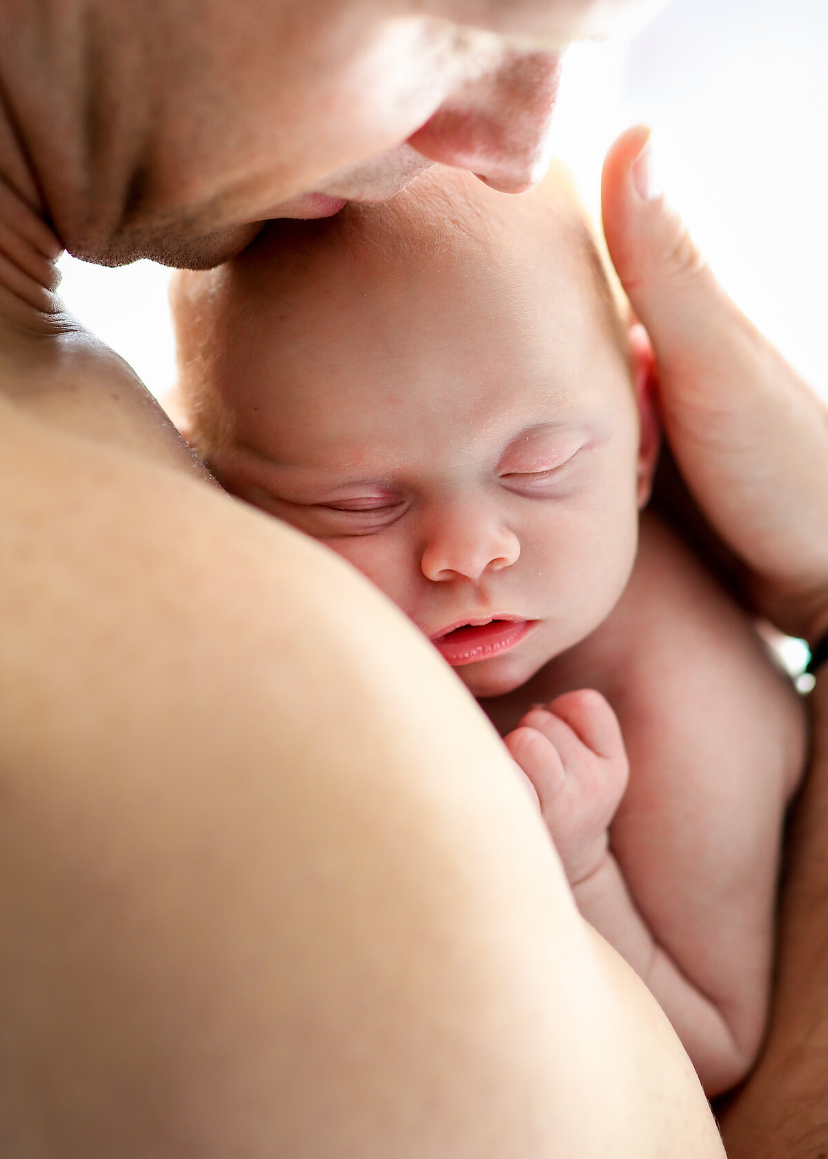 Beautiful newborn photography by Haslemere & Godalming newborn photographer.