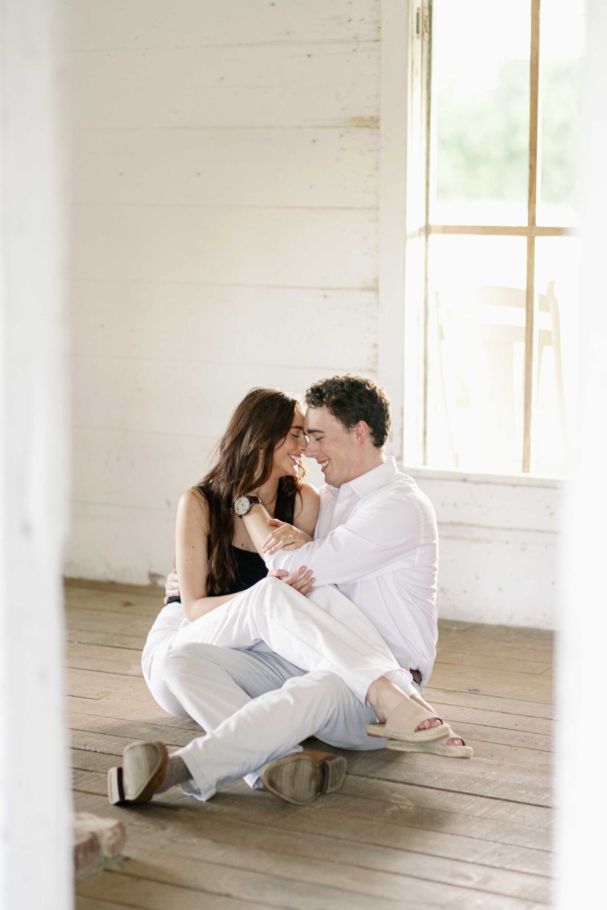Alaina-Rene-Knoxville-Tennessee-Wedding-Engagement-Senior-Phtoography-Light-And-Airy_122