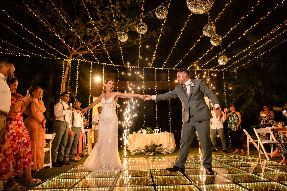 Sandos Playacar Wedding Photography (133)