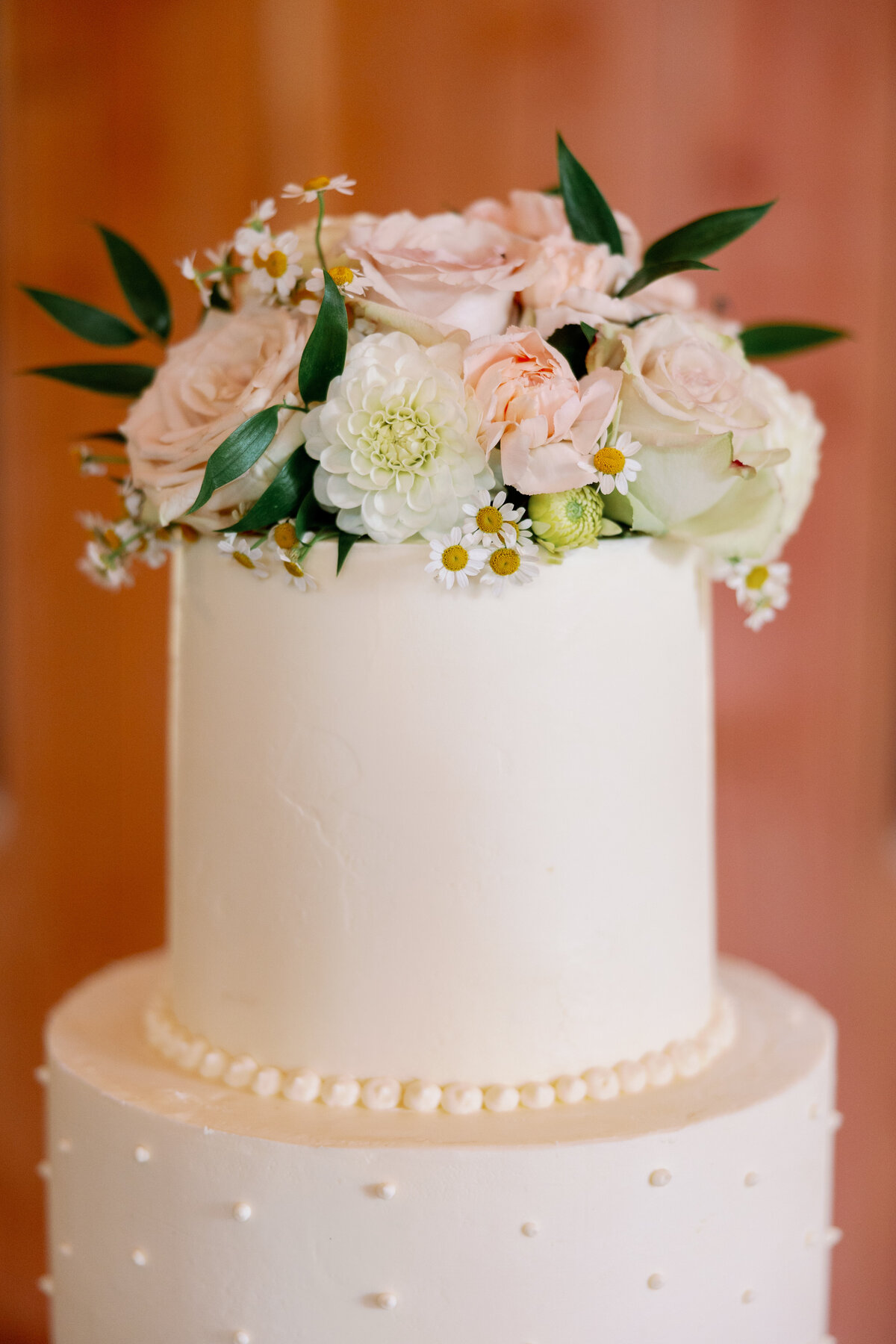 Saltwater Farm San Juan Island Wedding, cake made by Felicitations