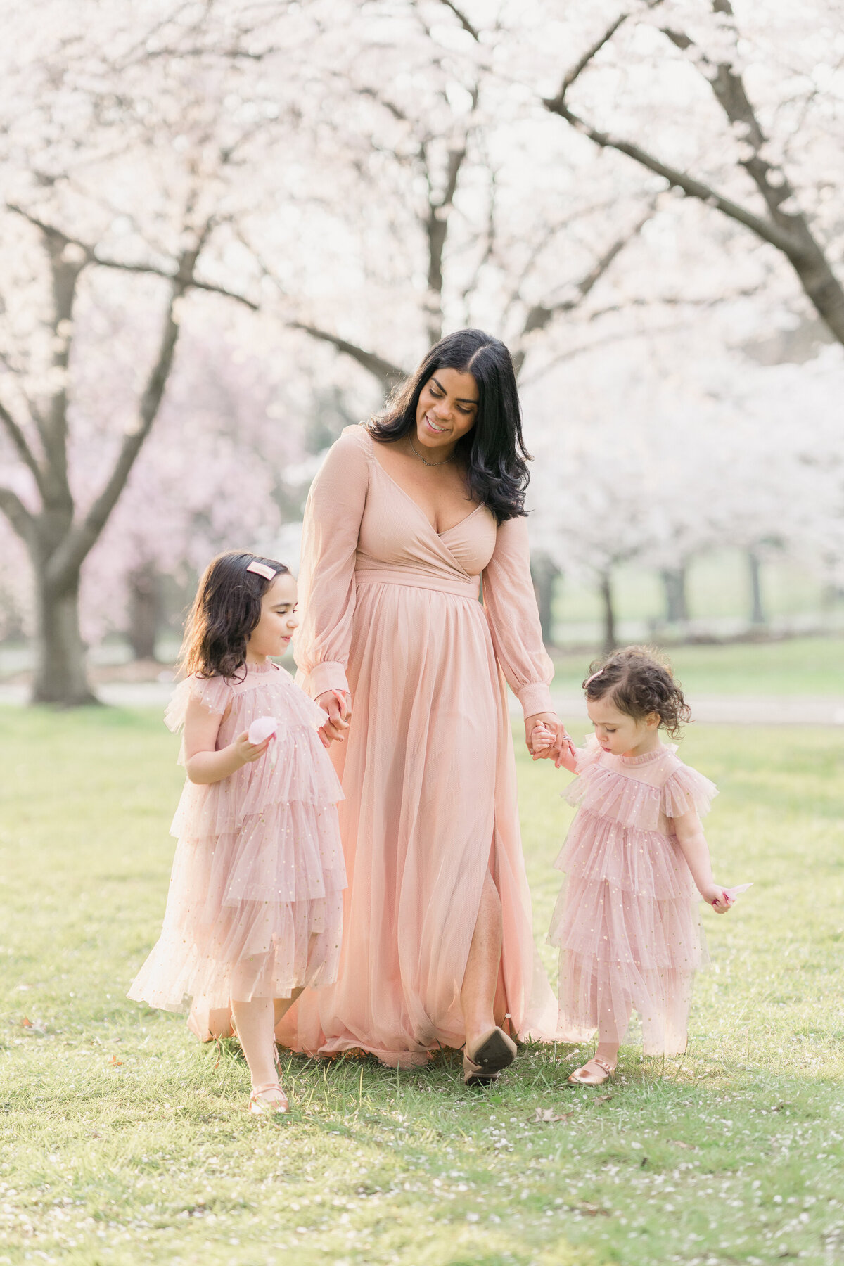 Courtney-Landrum-Photography-Motherhood-Cherry-Blossoms-13