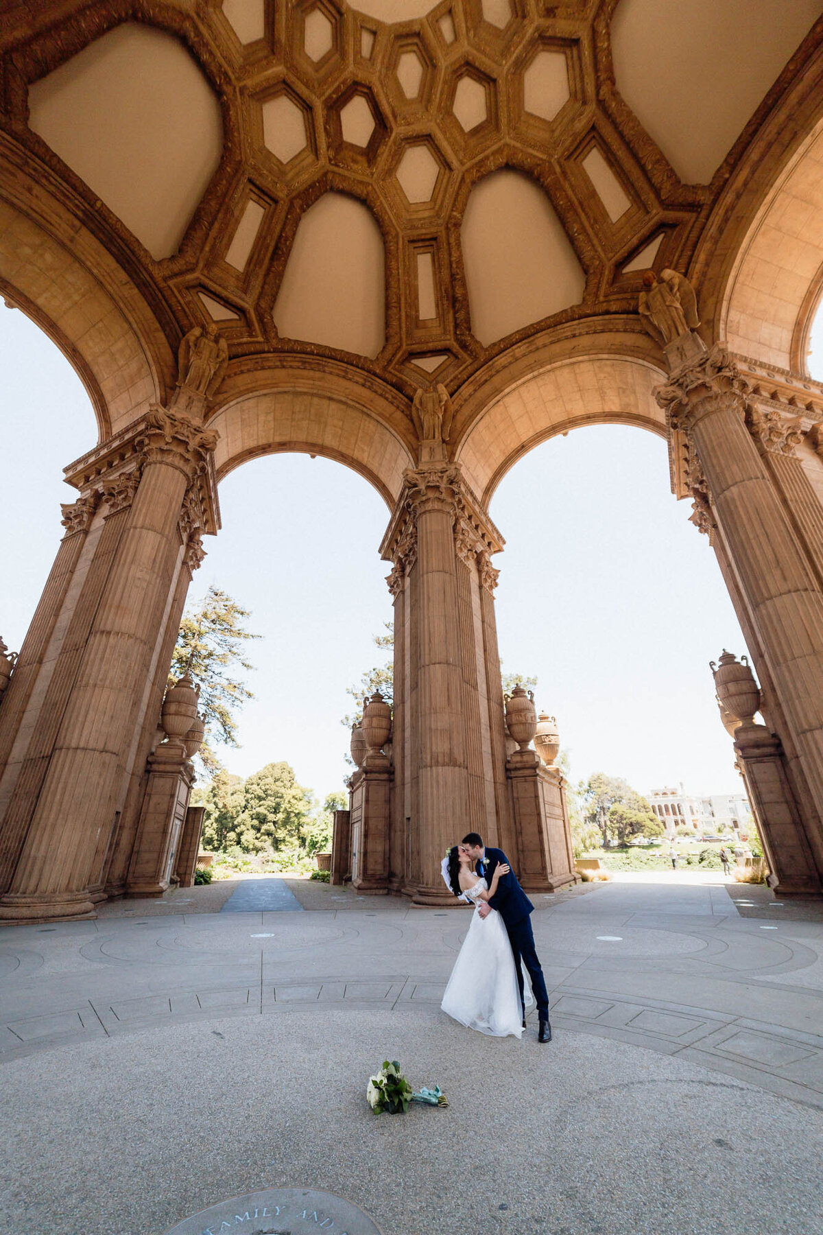 skyler-maire-photography-san-francisco-palace-of-fine-arts-wedding-photos-4