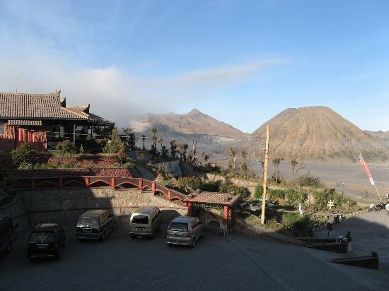 Java-Bromo-Lava-view-lodge-uitzicht