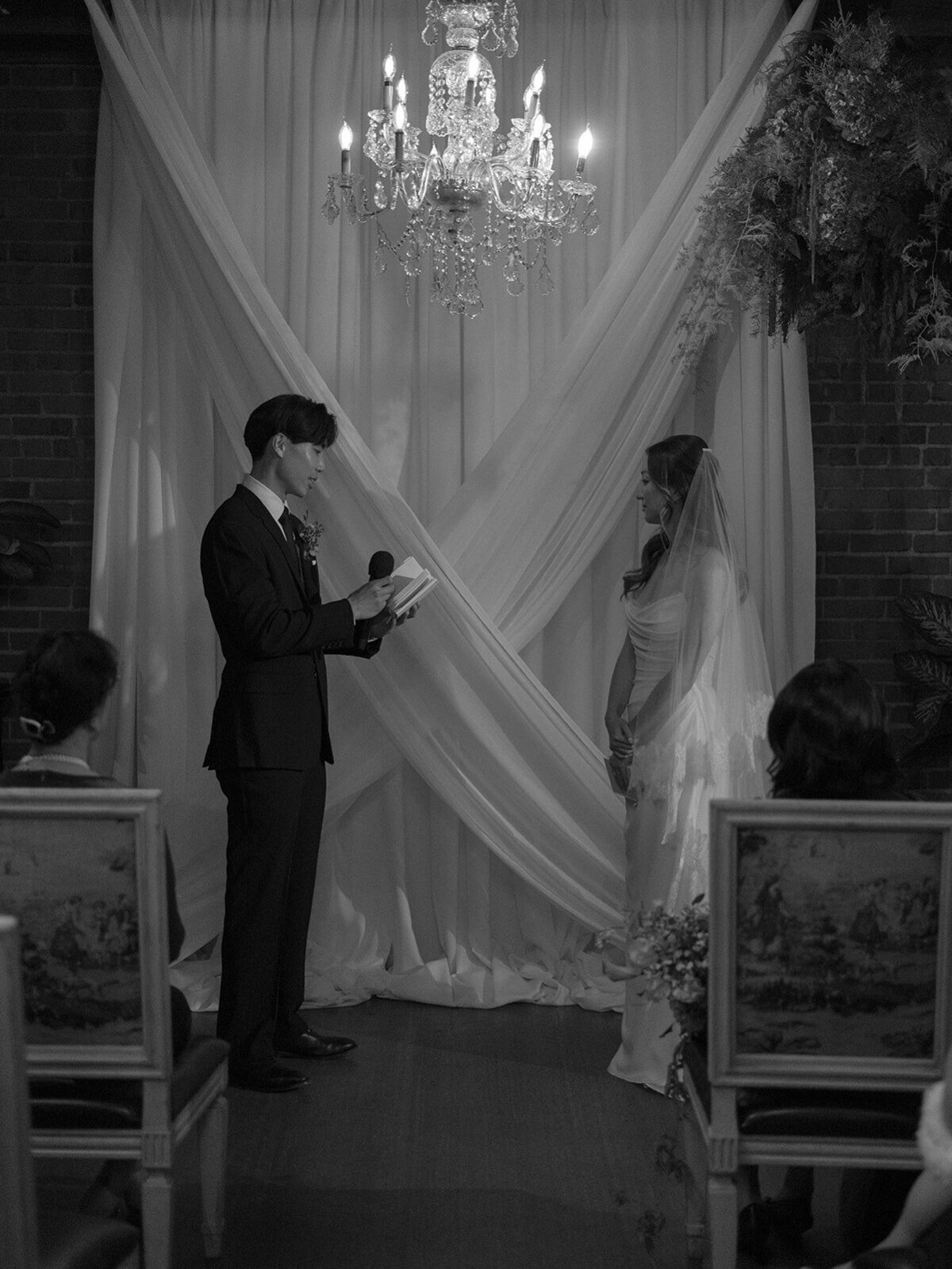 Faye-Fern-Creative-Dennis-Roy-Coronel-Carondelet-House-Ceremony-04