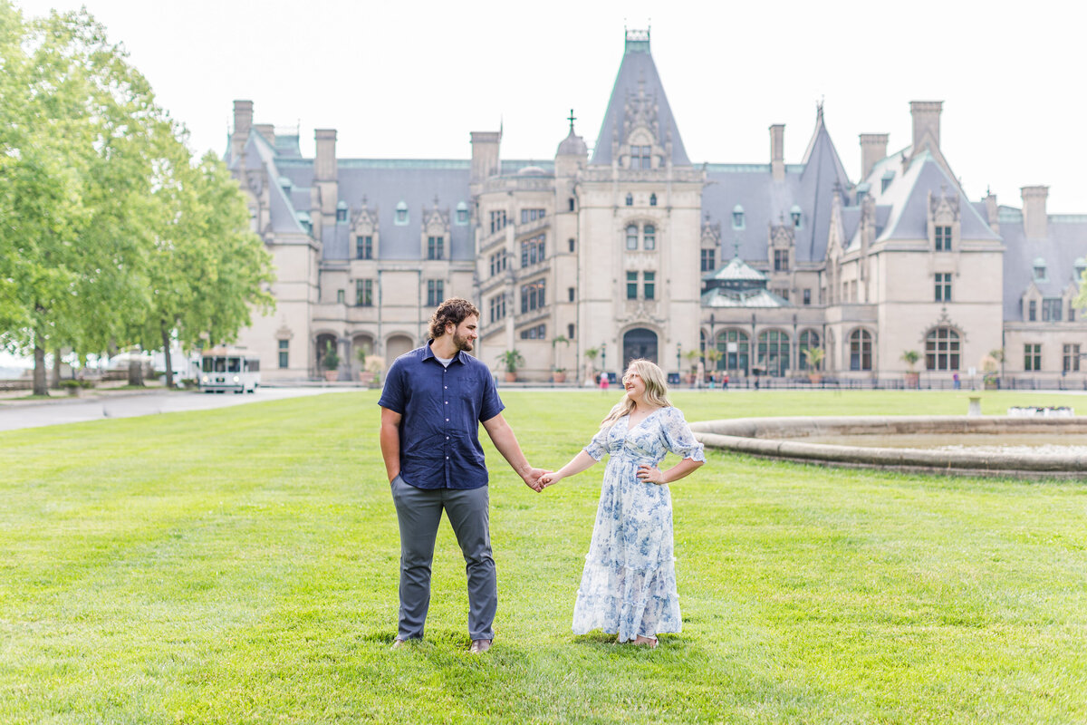 Shelby & Tristain Sneaks - Biltmore Engagement - Tracy Waldrop Photography-1