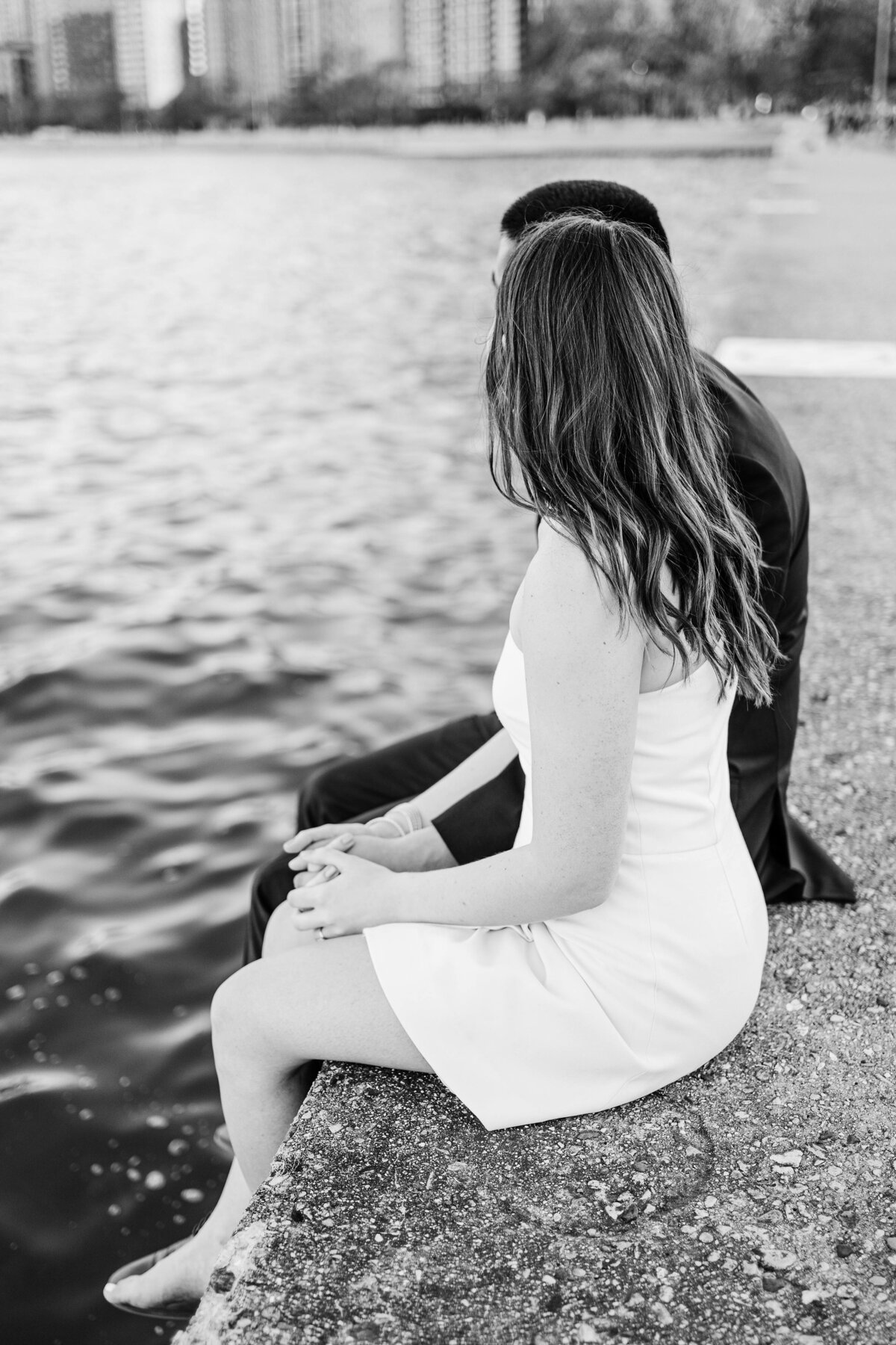 Katie-Whitcomb-Photography-chicago-engagement-session-Marie-Barret-024