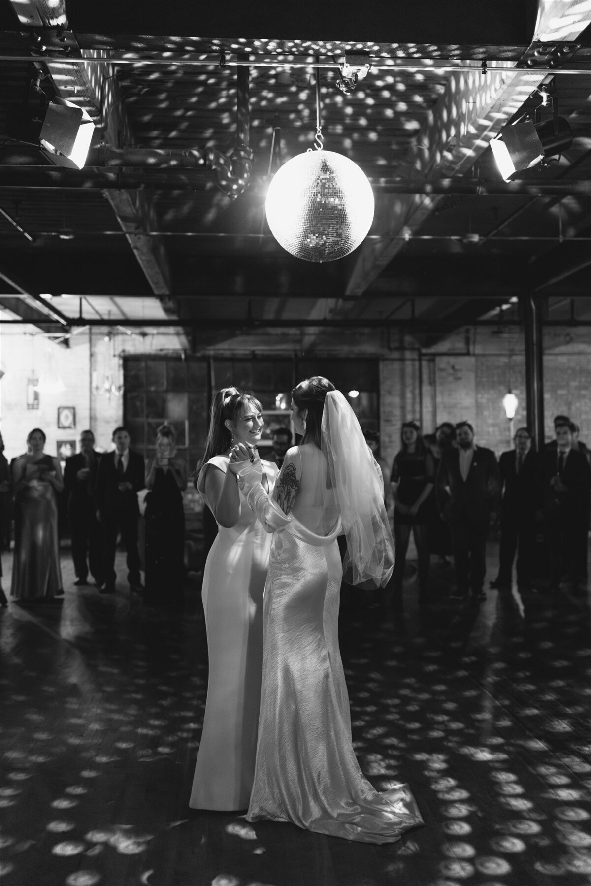 disco-wedding-hanna-walkowaik-photography-1146