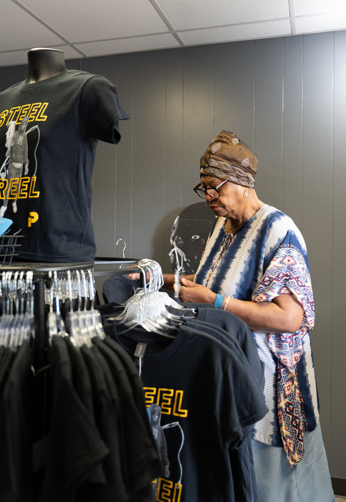 Patrick Queen Tackle Shop Grand Opening-325