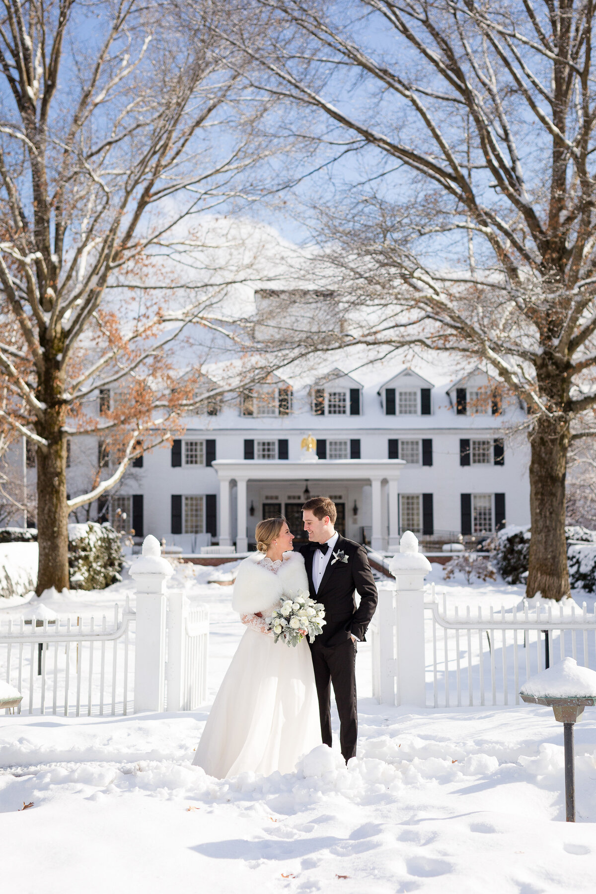 Woodstock-Inn-Vermont-Winter-Wedding-36