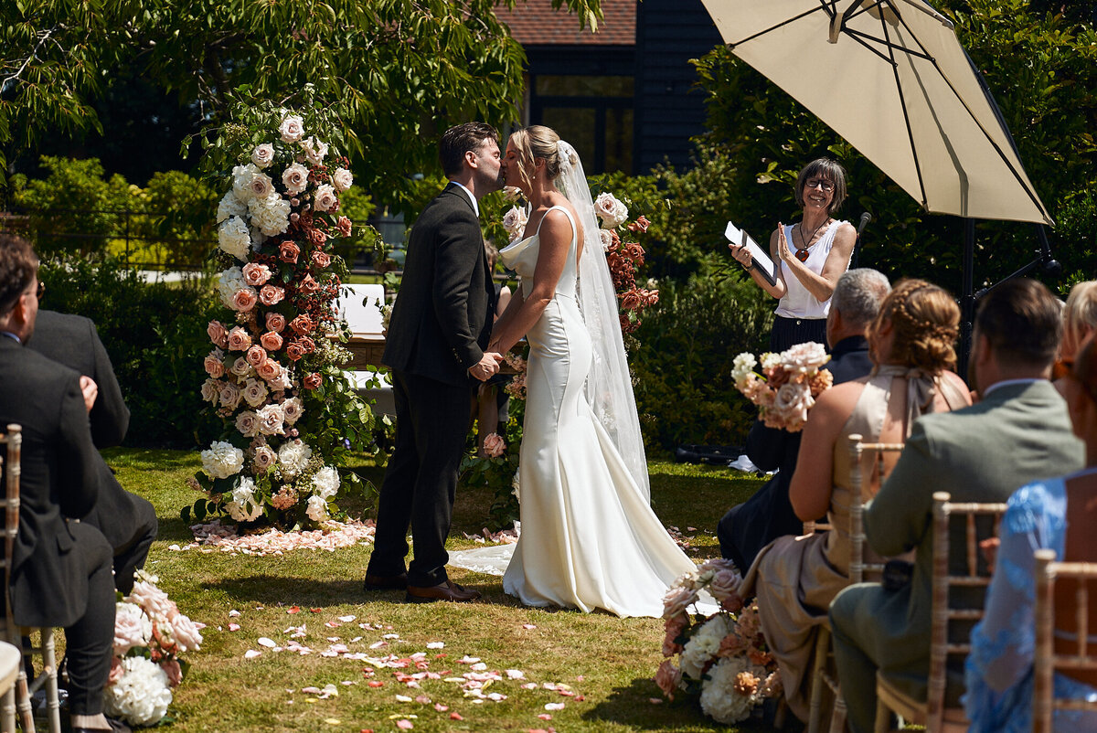Alfriston Gardens real wedding (2)