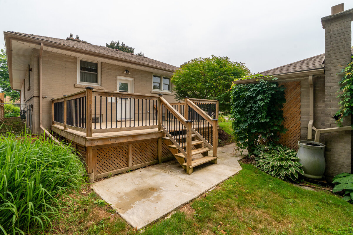 057-32Elginfield-57