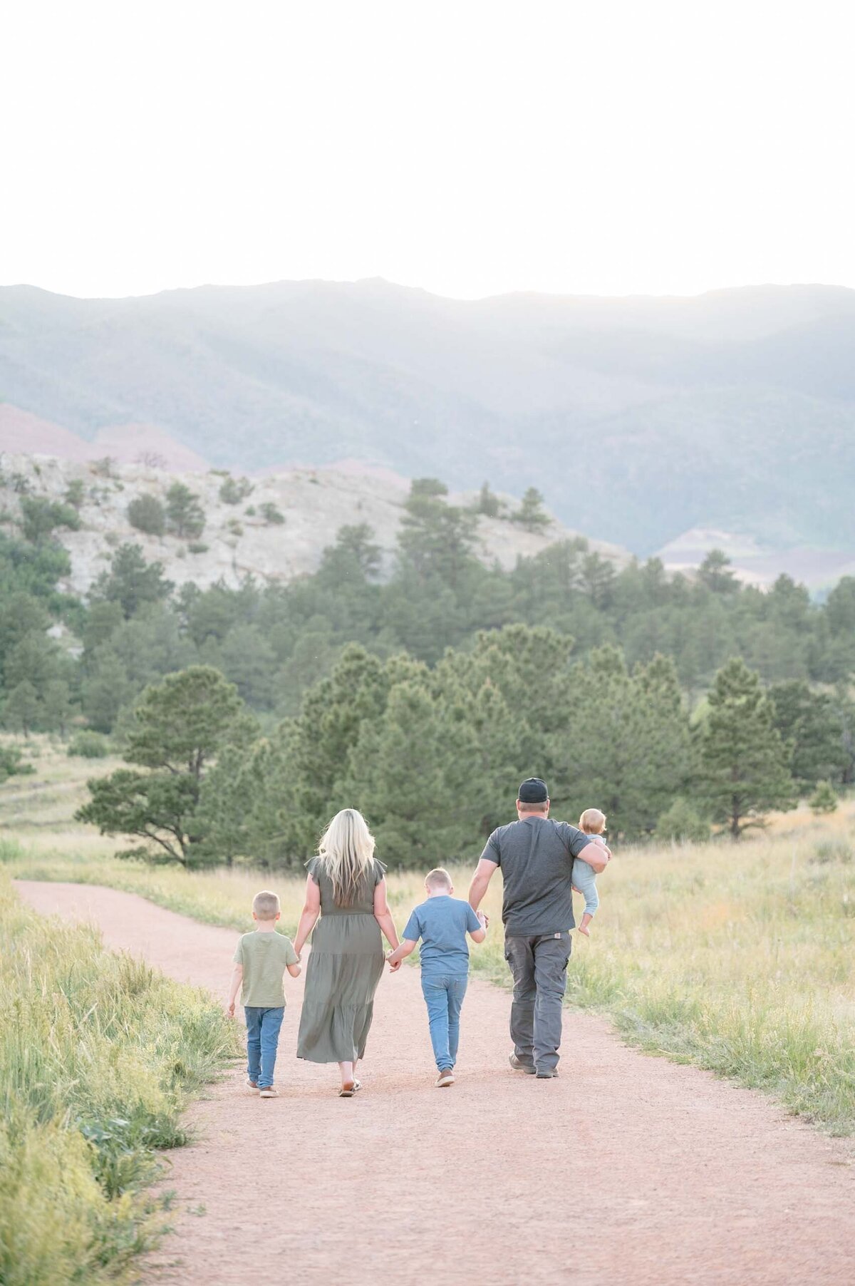 CO-Colorado-Springs-Magnolia-and-Grace-Photography-Co-Family-Session-KellyE# (1)-17
