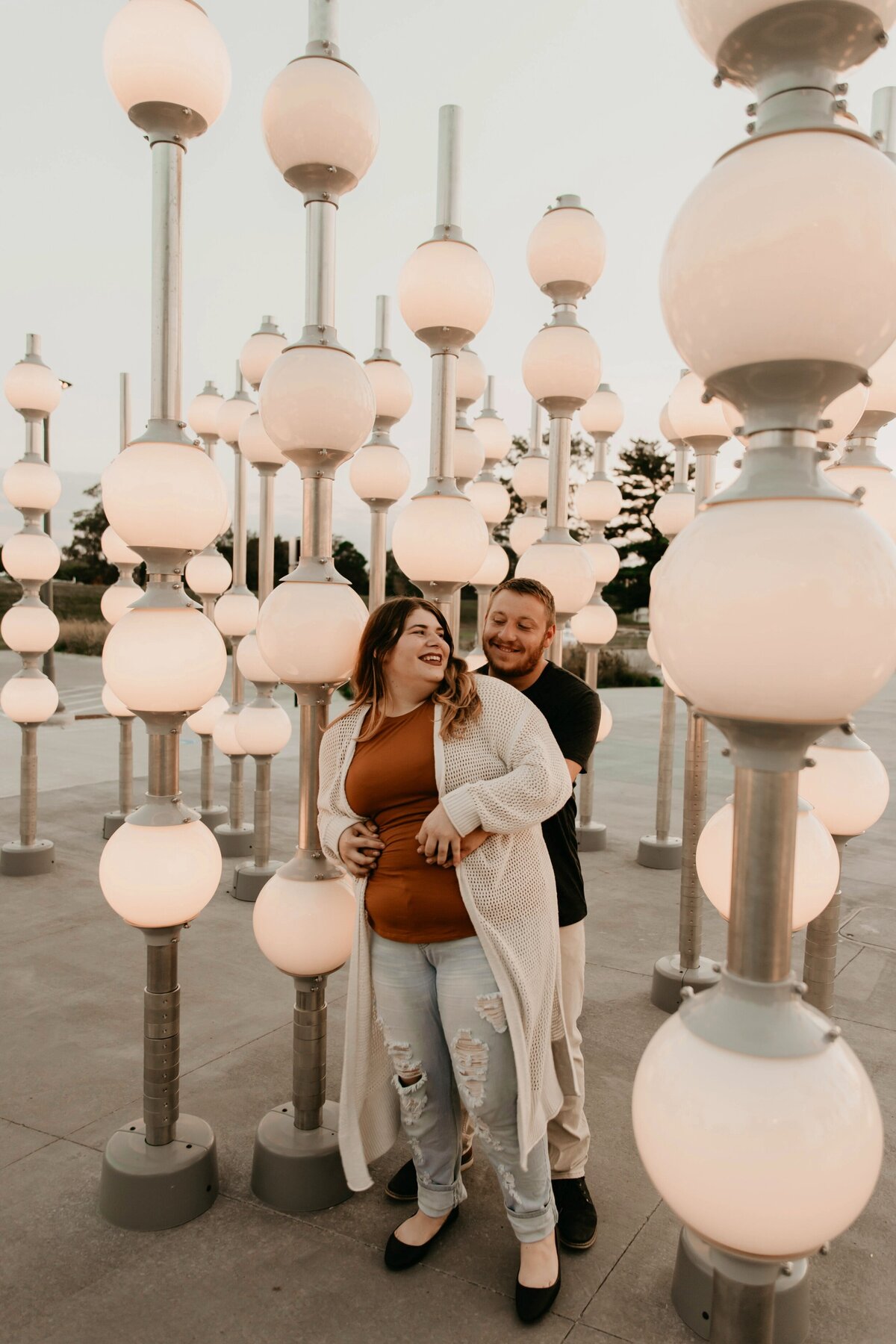 couple-session-light-sculpture-waterworks-park-des-moines-storyteller-collective-photo-co