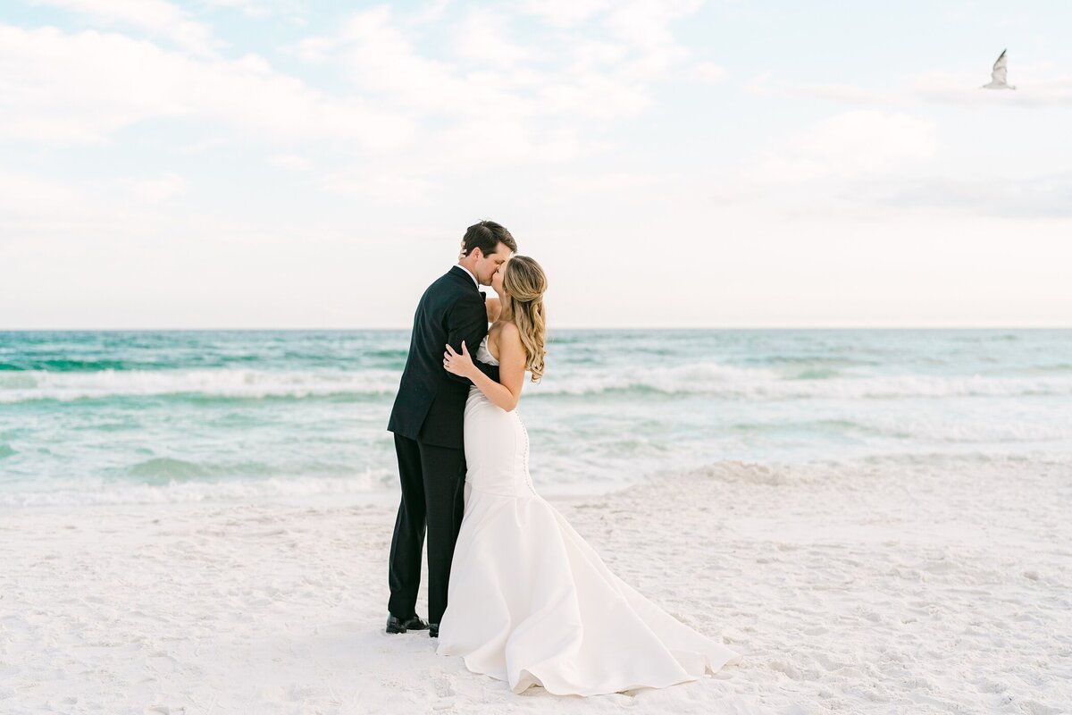 Chapel-at-Seaside-Wedding-Seaside-Florida-Jessie-Barksdale-Photography_0212
