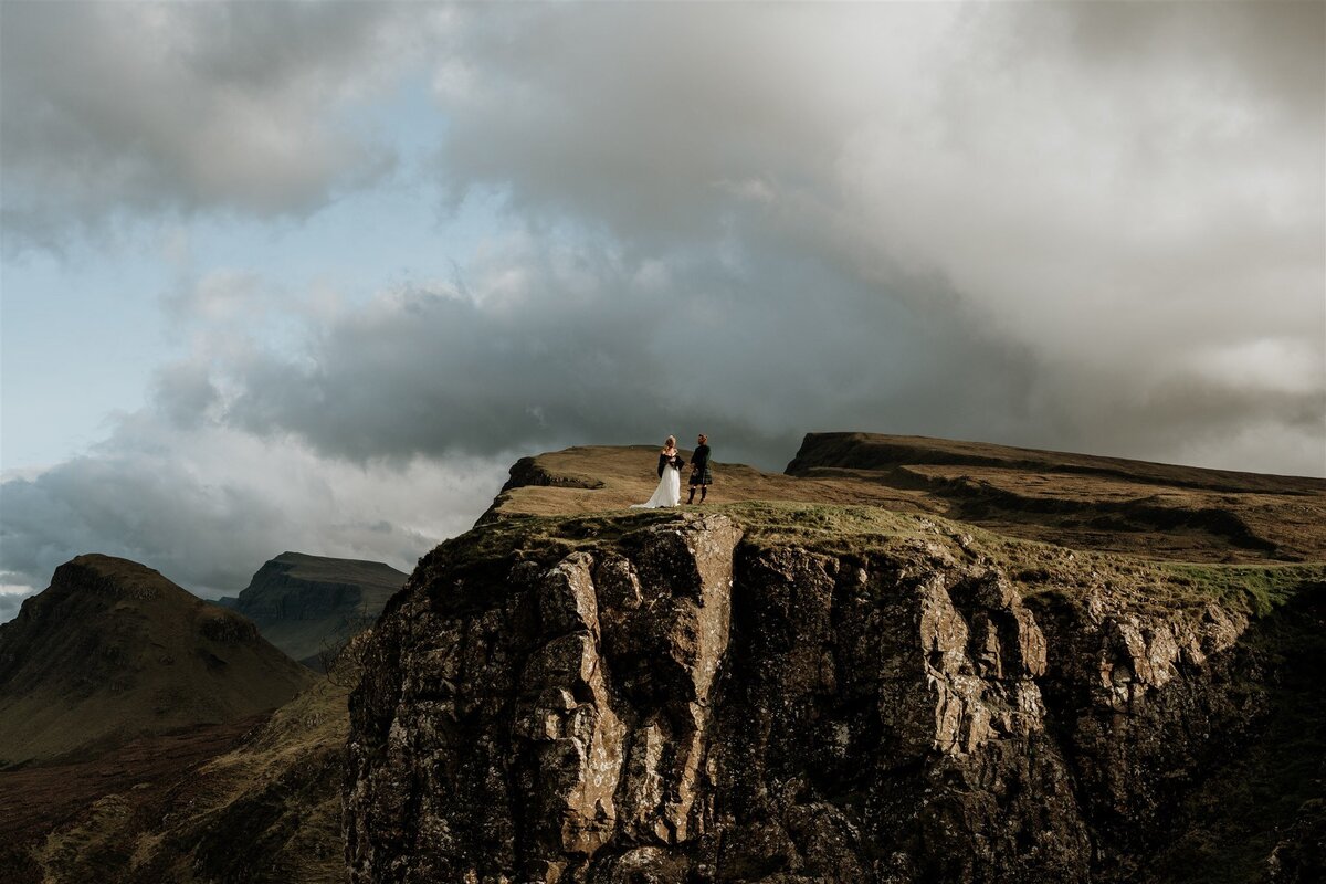 Isle of Skye wedding photos by Aberdeen Wedding Photographer Scott Arlow 1