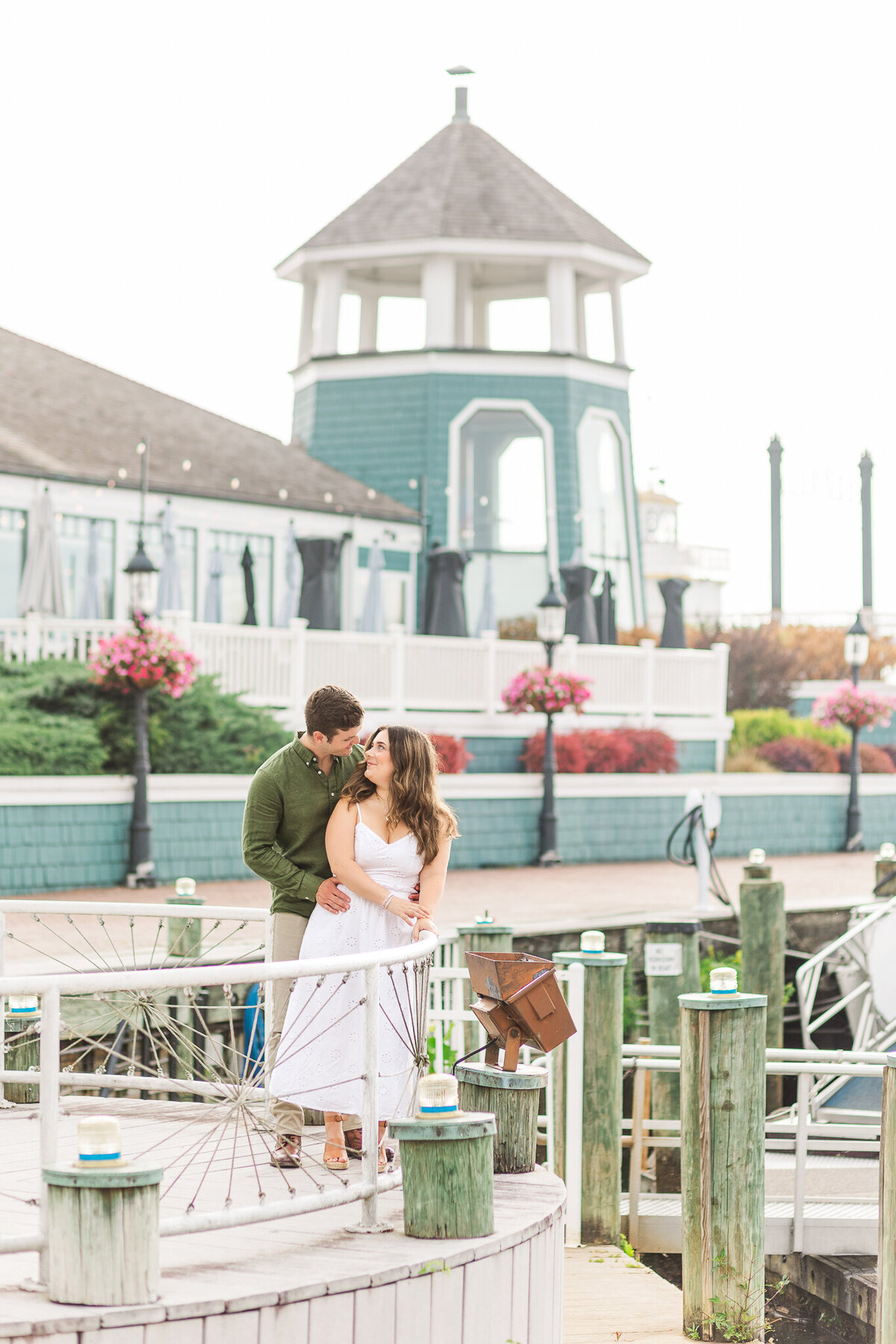 Old-Town-Alexandria-Couples-Photos-20