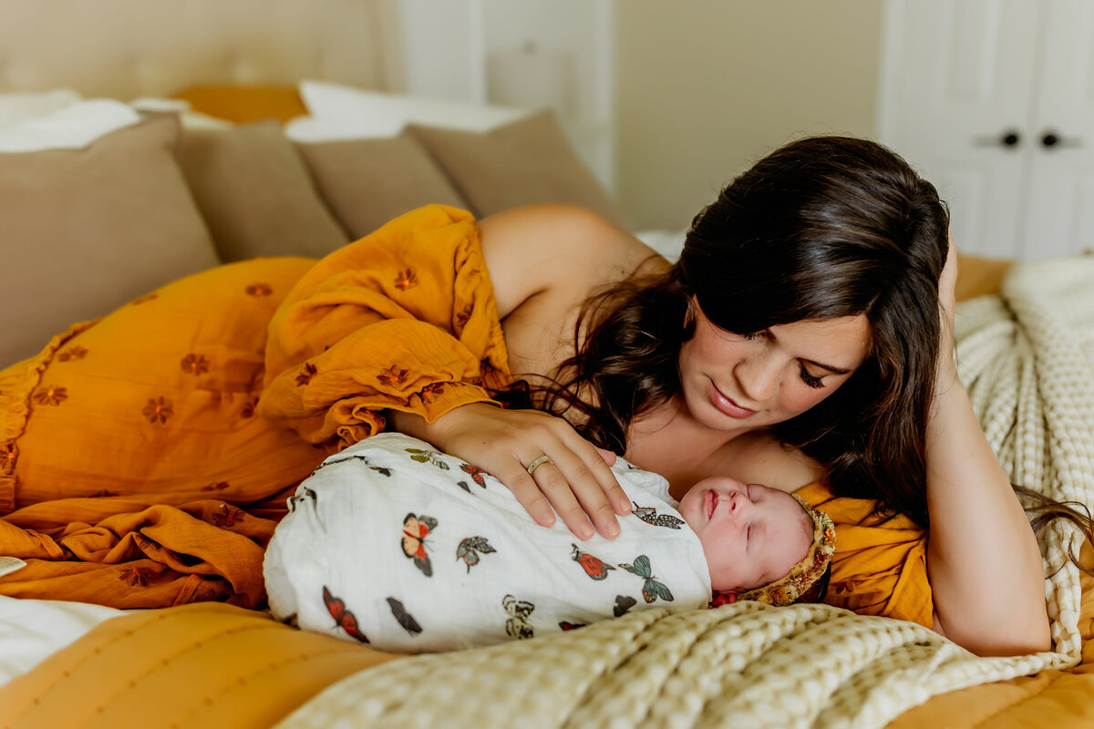 Affordable Lifestyle newborn session in Burleson, TX  | Burleson, TX Newborn Photographer