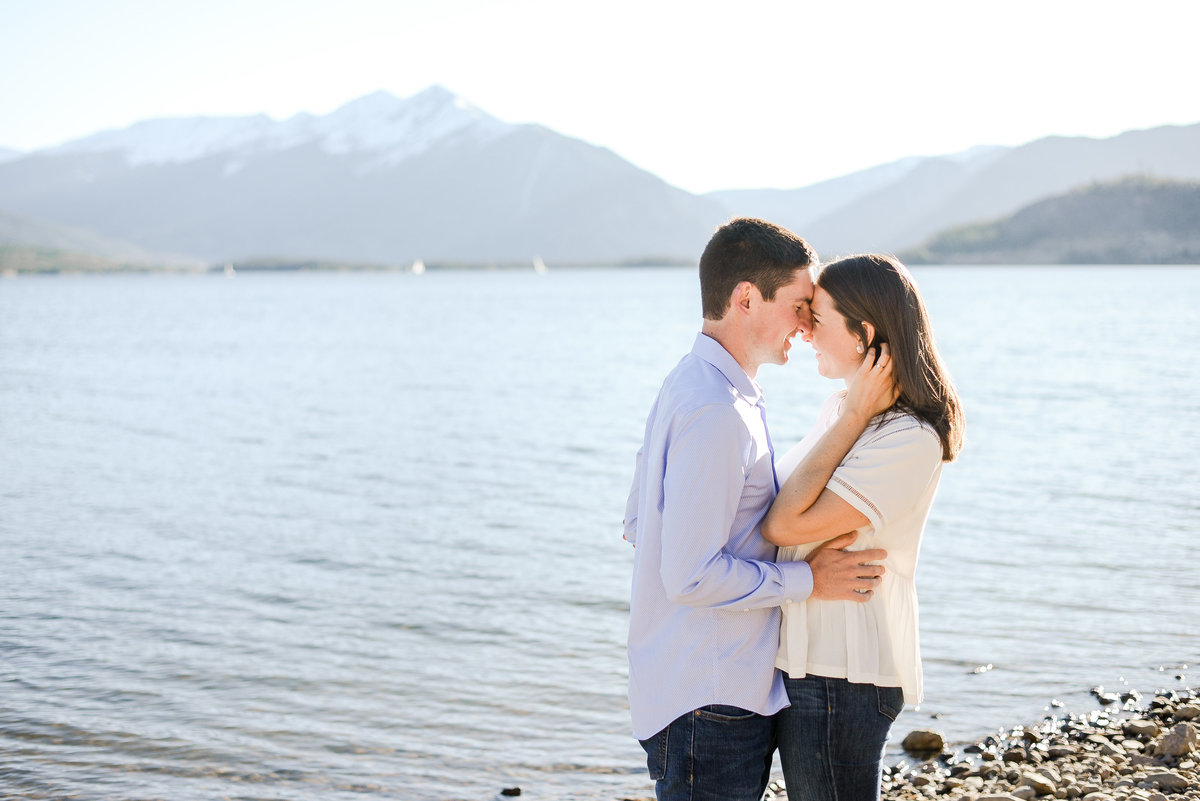 lake engagement session in colorado