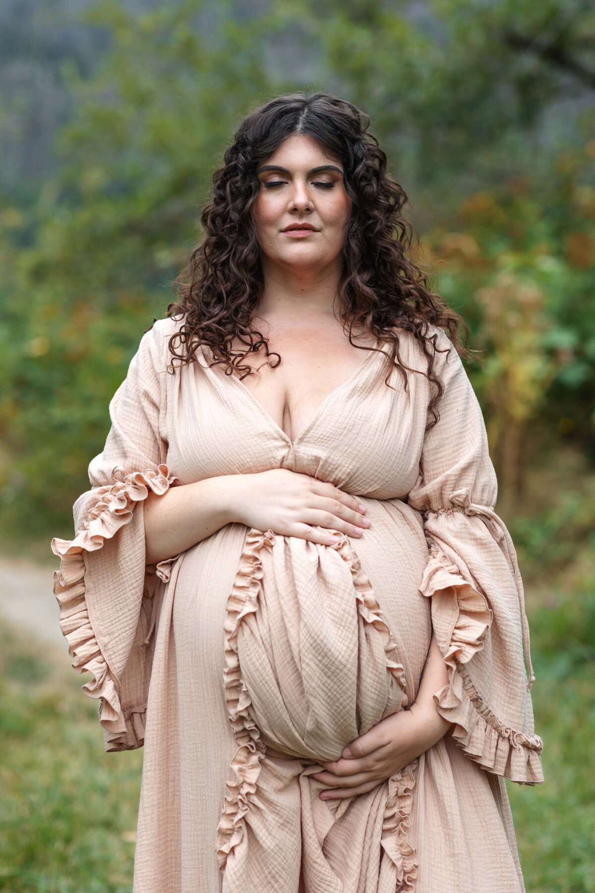 columbia-river-gorge-maternity-portraits-hamilton-island-89