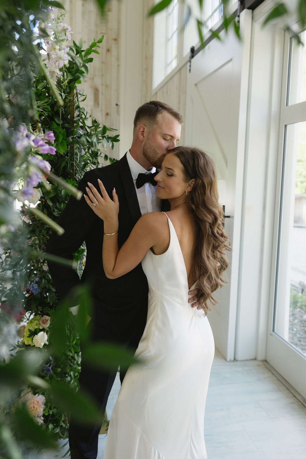 Laurel Ridge Barn Wedding Venue Sioux Falls SD, Elegant Wedding Venue, RCC Photography-21