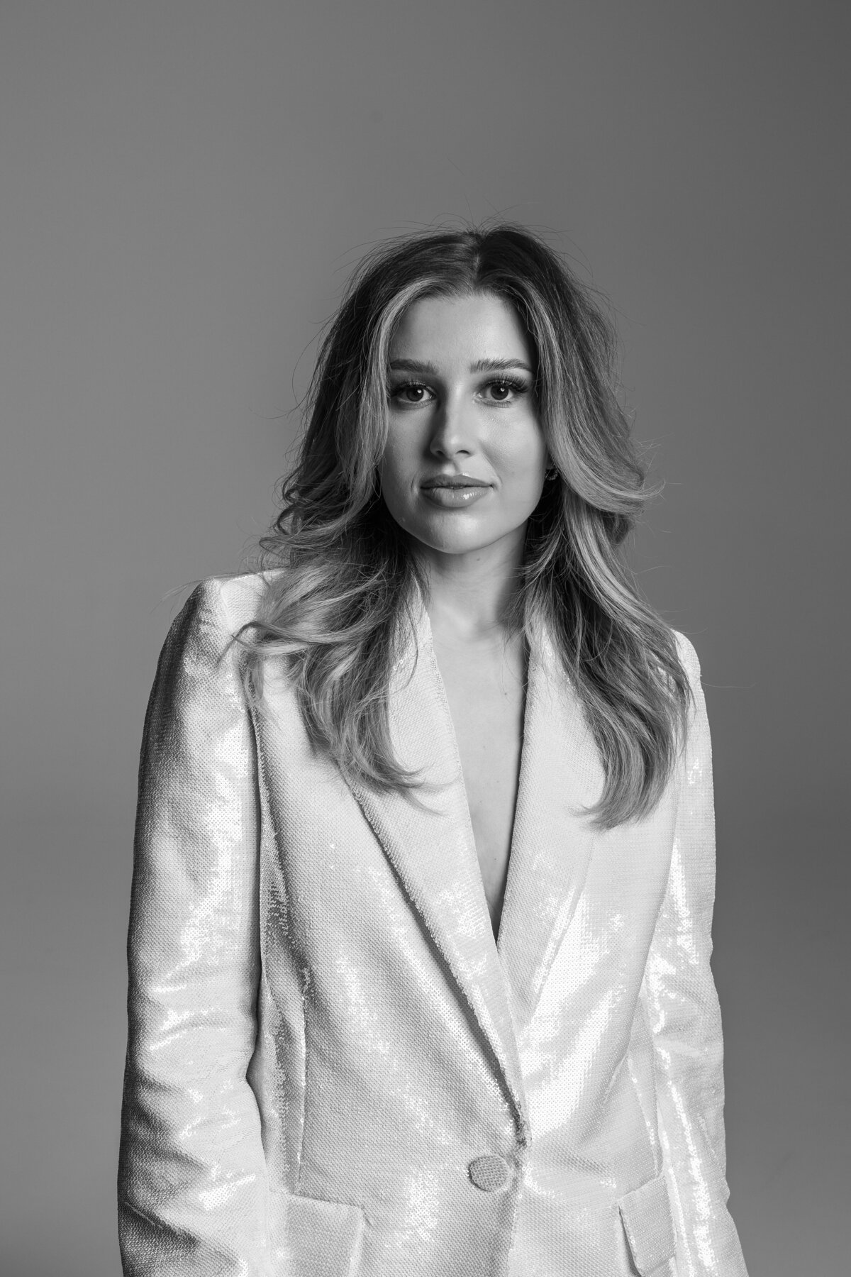 Alexa-Vossler-Photo_Dallas-Brand-Photographer_Savanna-Boda_The-Dallas-Aesthetician_April2023-Headshots-NEW-74
