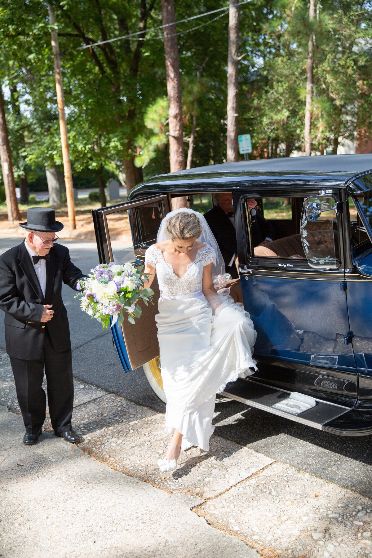 bride-classic-car