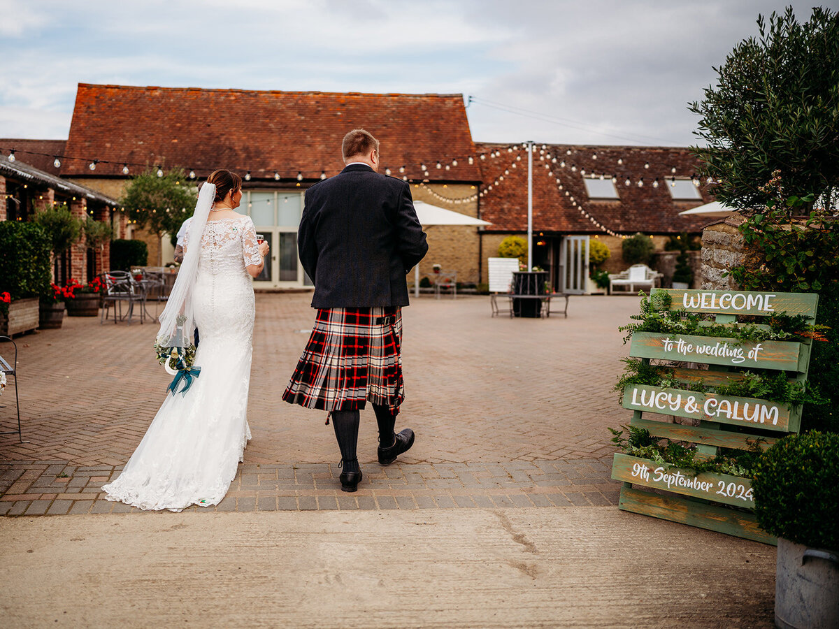 Lucy & Calum (The Drinks reception)-22_websize