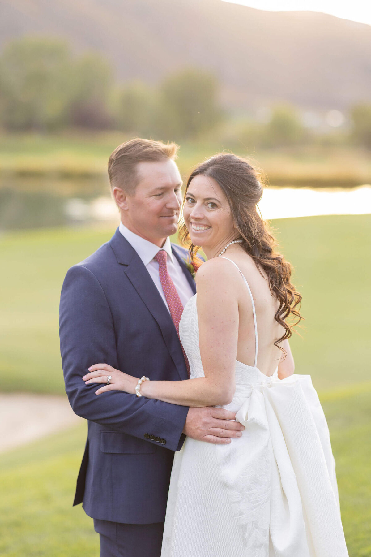 caitlin-david-roaring-fork-club-wedding-sunset-2