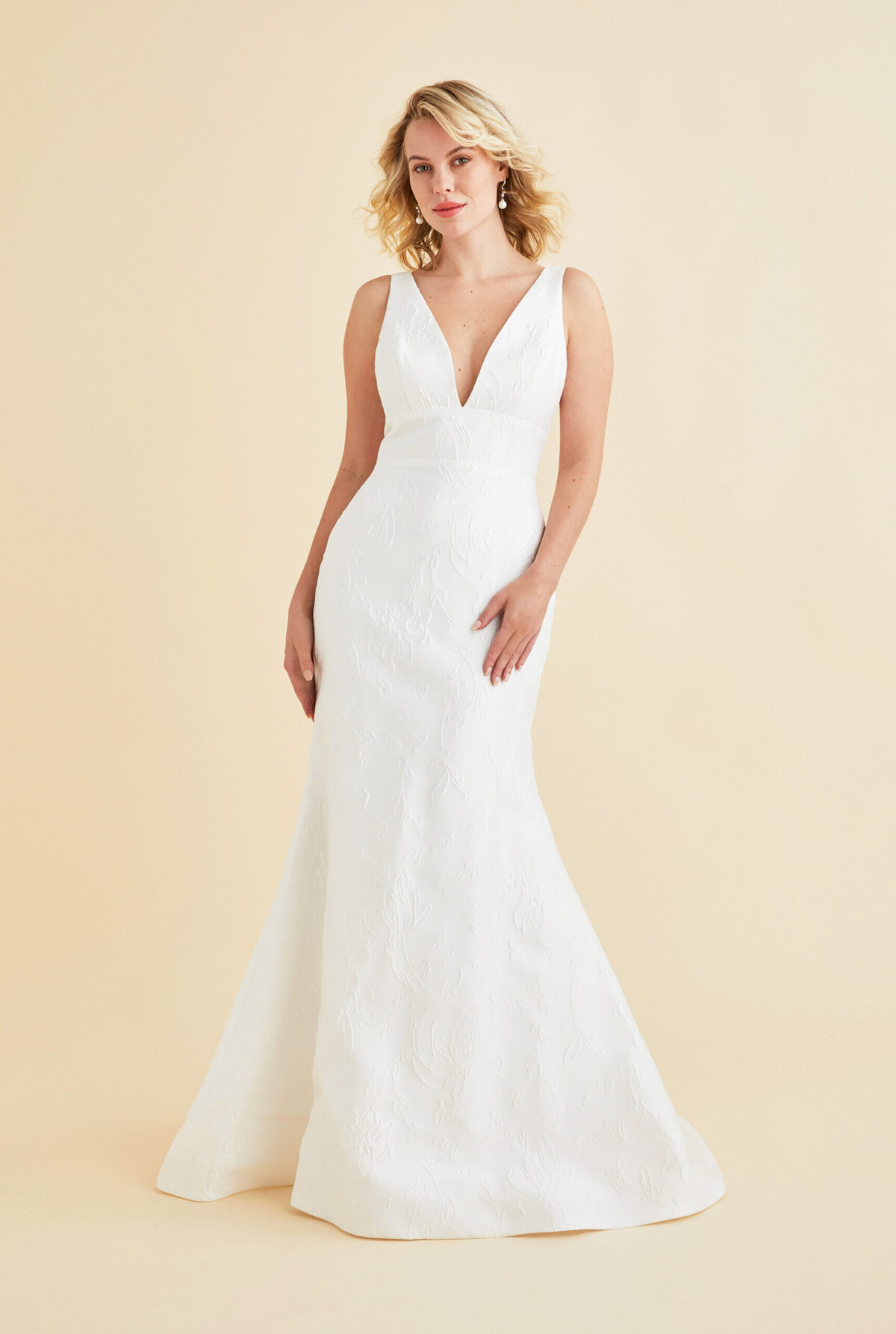 Textured fitted wedding gown