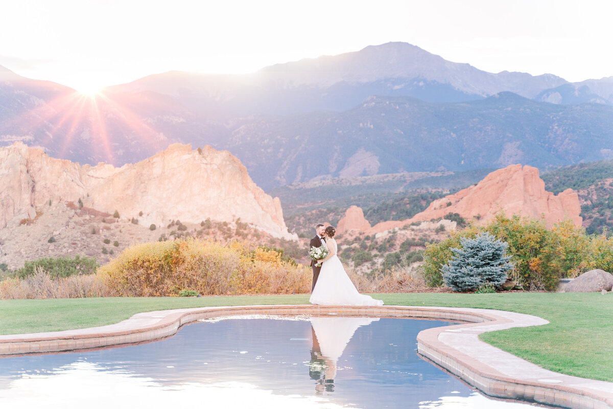Colorado Springs Garden of the Gods Resort Wedding Elena Spraguer0003