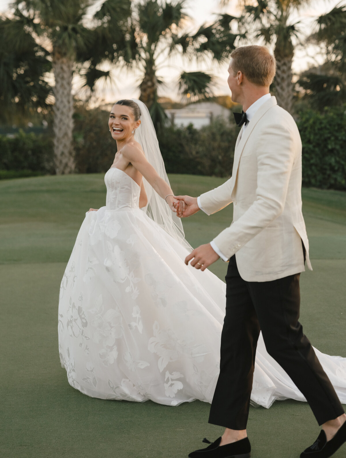 Palm Beach Jupiter Vero Beach wedding planner wedding design wedding coordination Florida wedding full service wedding planner full service wedding management South Florida wedding colorful wedding design partial wedding johns island 18