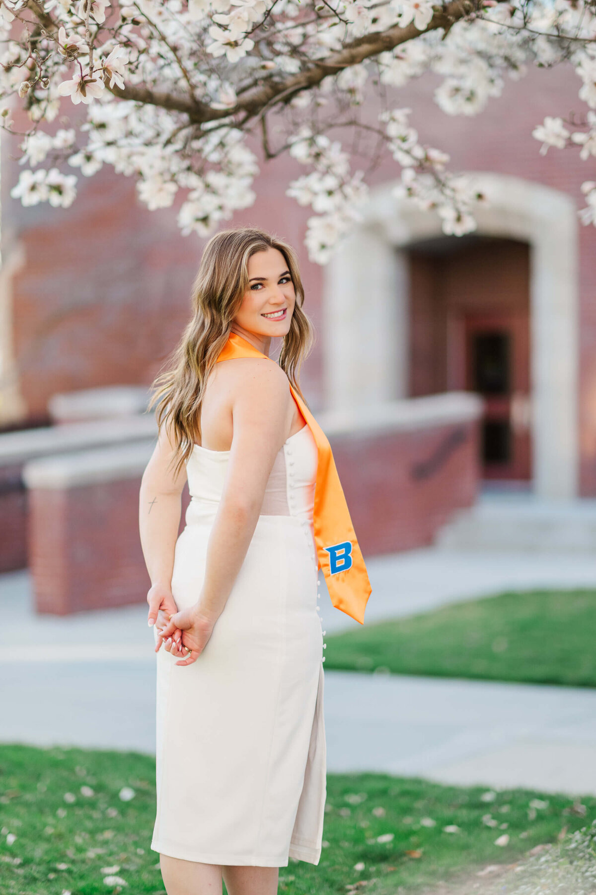 College Graduation Photos at Boise State with a Natural, Candid Style-4