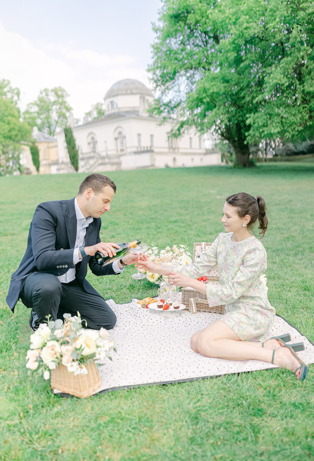 102  - Delia and Enrico - PICNIC - Chiswick House & Gardens - Joana Senkute Photography
