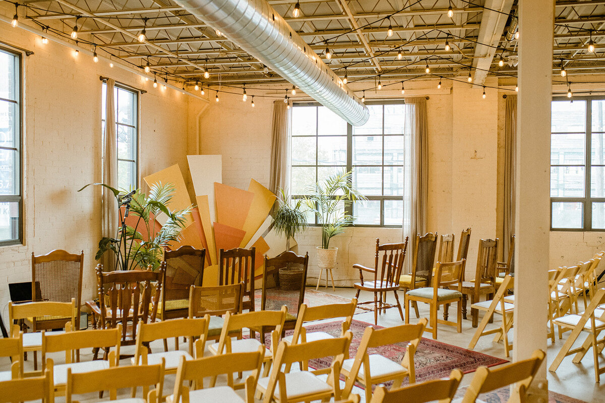 downtown-toronto-junto-studio-nontraditional-cool-modern-wedding-whim-and-willow-photo783