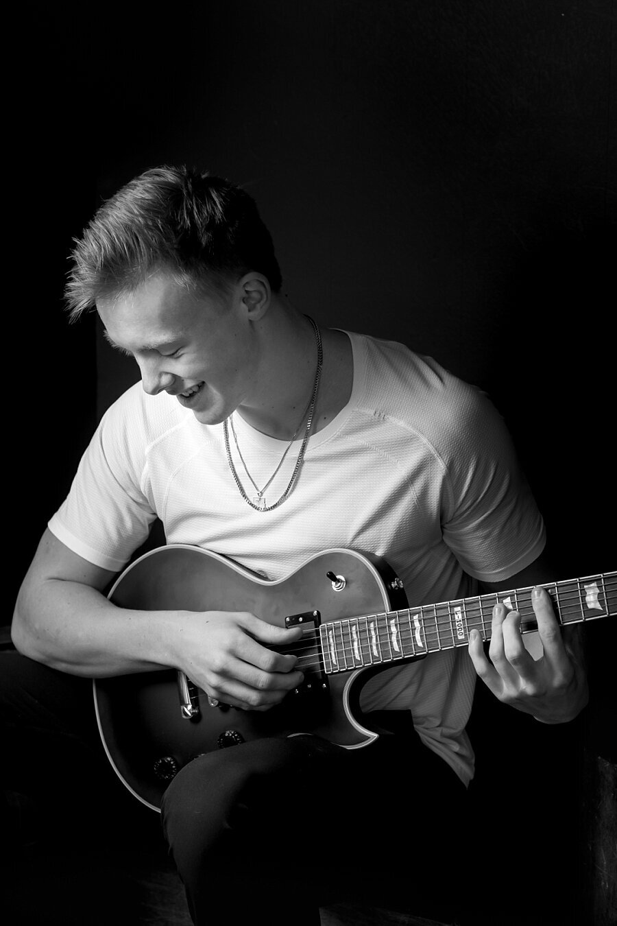 Teenage boy with guitar