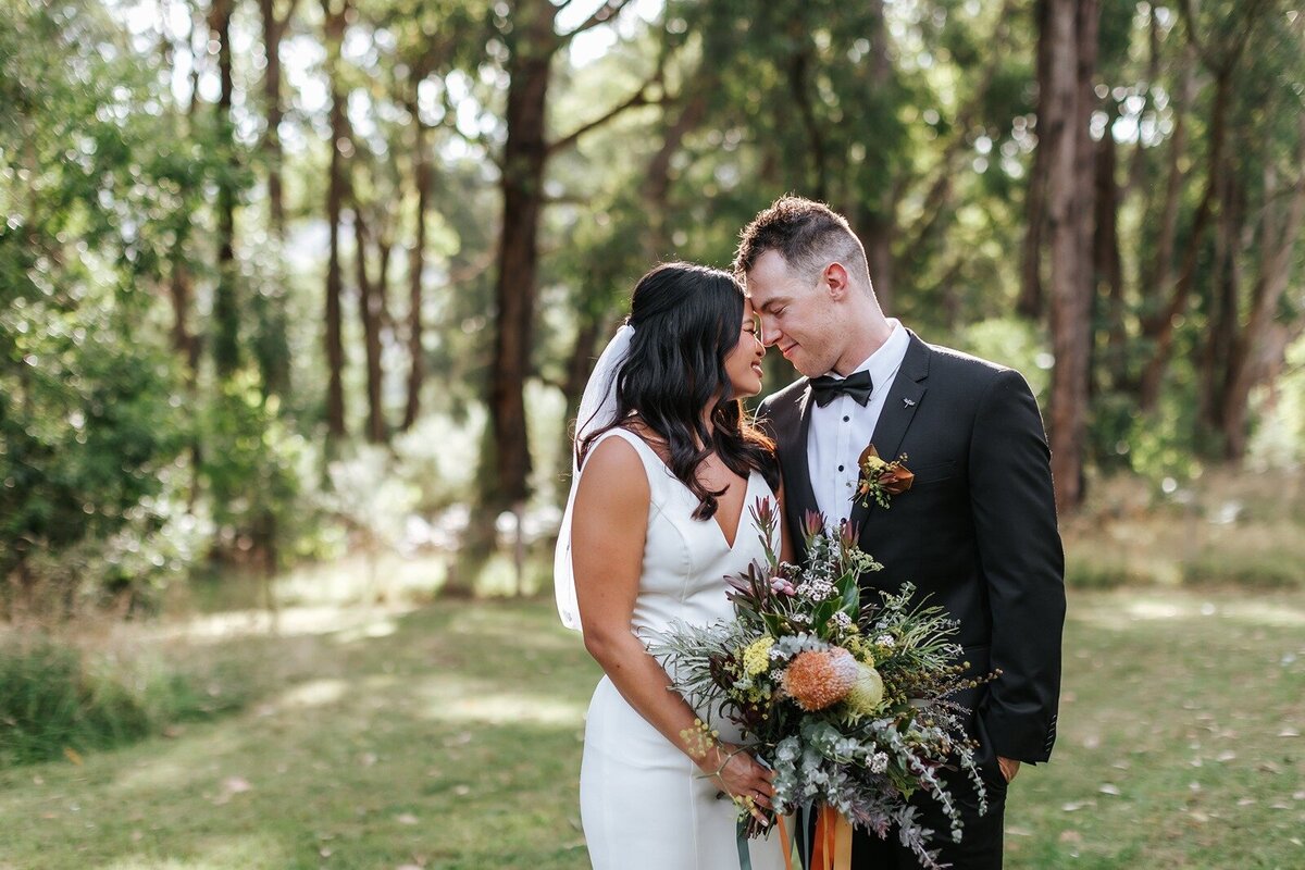 Elope-styled-micro-wedding-elopement-the-log-cabin-ranch31