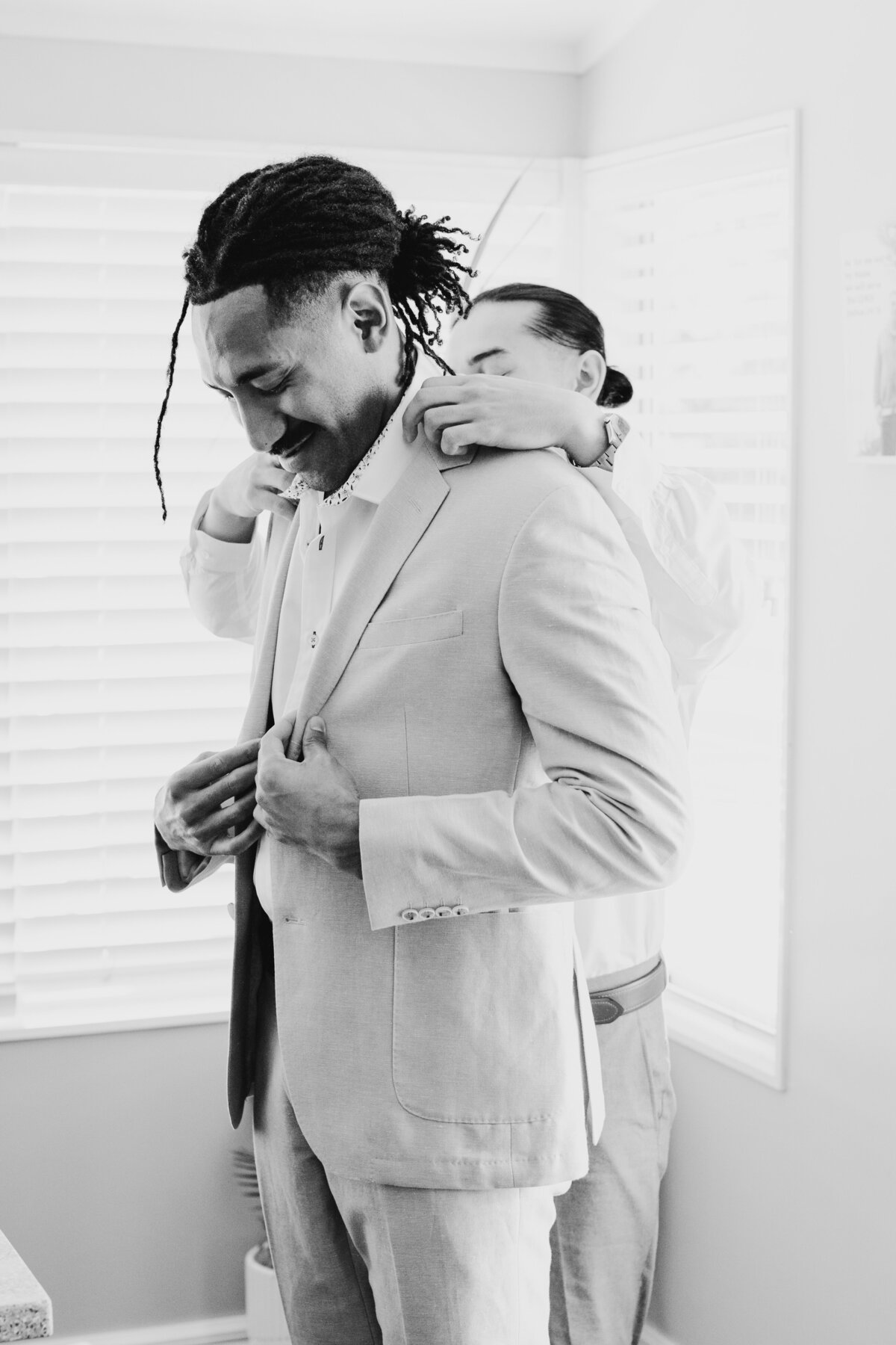 SNEAK PEEKS-1145