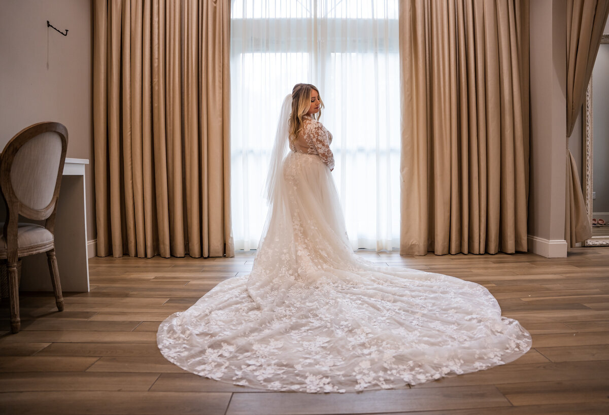 harborside-chapel-maddness-photography-elopement-chantilly-chic-celebrations-4